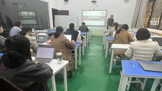 24c68eefb3ba3313379970d46e3adf5