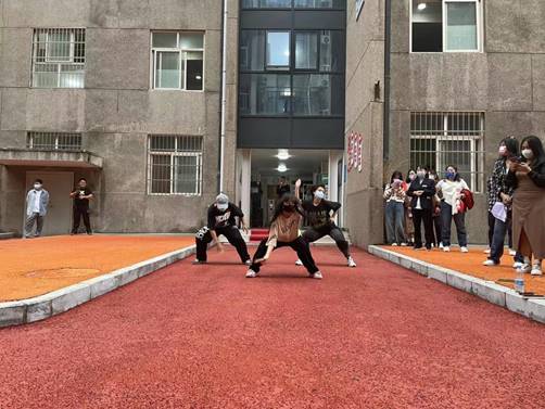 说明: 258d78459d870f4d130cad603ec8d77